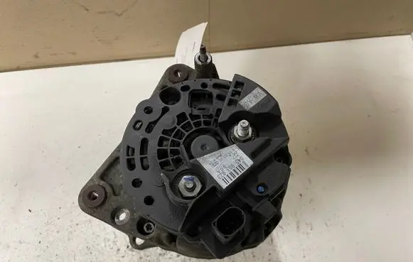 Audi A2 Generator/alternator 045903023 0124325012