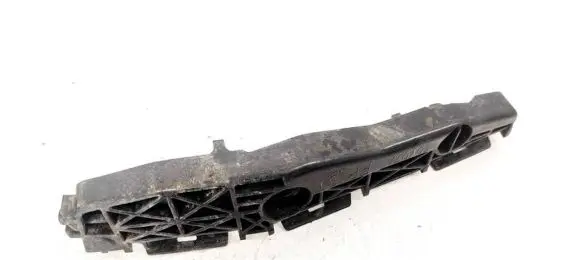 Toyota RAV 4 (XA30) Front bumper mounting bracket