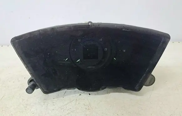 Speedometer (instrument cluster)