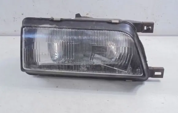 Nissan Sunny Headlight/headlamp IKI1218R