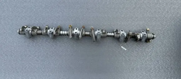 Nissan Patrol 160 Valve rocker arm 1325261502 1325736W00 1322237504