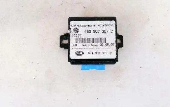 Audi A4 S4 B6 8E 8H Light module LCM 4B0907357C 5LA008081-06