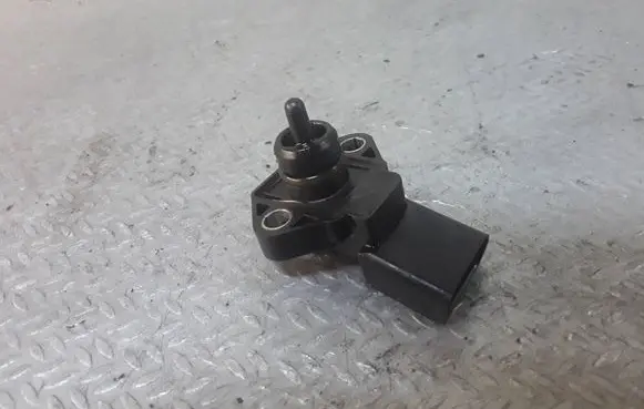 Volkswagen Sharan Air pressure sensor 038906051 0281002177