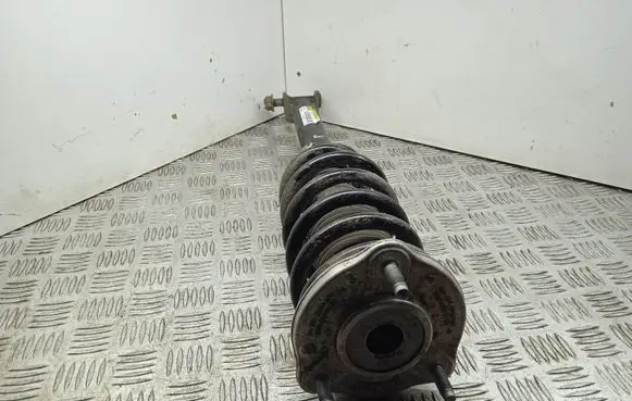 Mercedes-Benz C W205 Front shock absorber/damper A2053201813