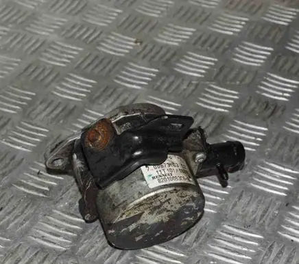 Renault Megane III Vacuum pump 8201005306