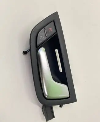 Rear door interior handle