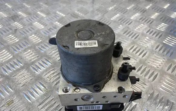 KIA Sportage ABS Pump 58920F1940 LKRD1D02349G 80BH6013R311