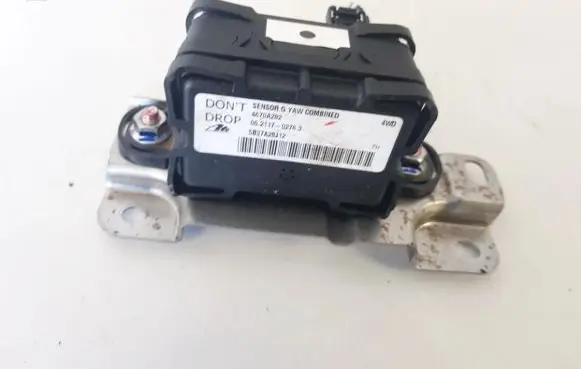 Mitsubishi Outlander ESP acceleration yaw rate sensor 4670A282 06.2117-0276.3