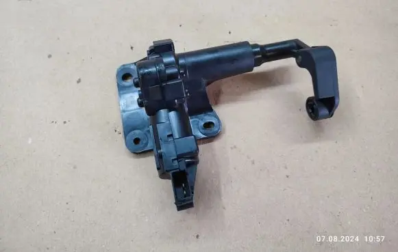 Chrysler Grand Voyager V Vent window/glass motor 04717606AC