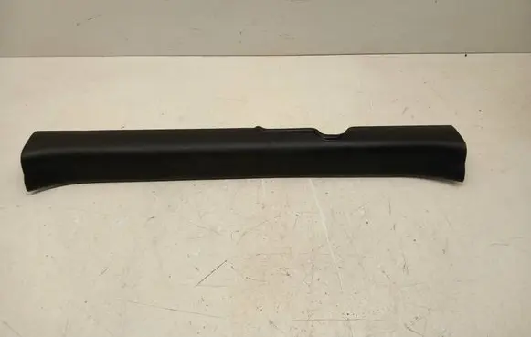 Hyundai i40 Front sill trim cover 858713Z000
