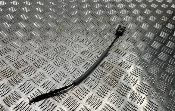 Skoda Superb B6 (3T) Rear door cable line 3T0837017C