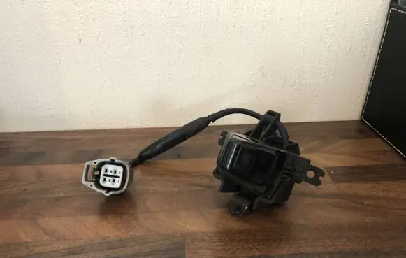 Toyota Corolla Verso AR10 Front bumper camera 8679064020