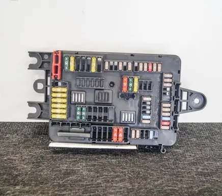 BMW 1 F20 F21 Fuse box set 9261111