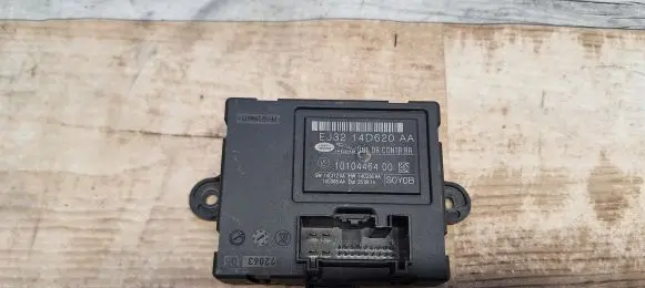 Land Rover Evoque I Door control unit/module EJ3214D620AA