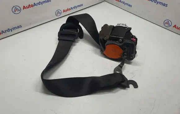 BMW X3 F25 Front seatbelt 7258435 72117258435 72117367249