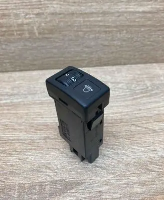 Mazda 6 Headlight level height control switch 134139 1390A46