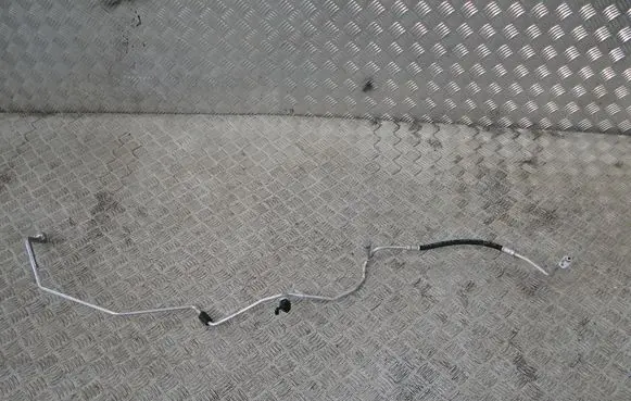 Volkswagen Polo VI Air conditioning (A/C) pipe/hose 