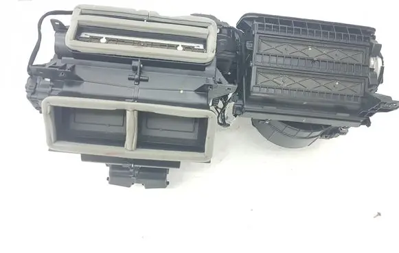 Ford Fusion II Interior heater climate box assembly DHS7H19B555CKD G8VTE HS7H19B555CKD