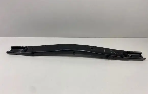 BMW X5 E70 Radiator support slam panel bracket 7158437