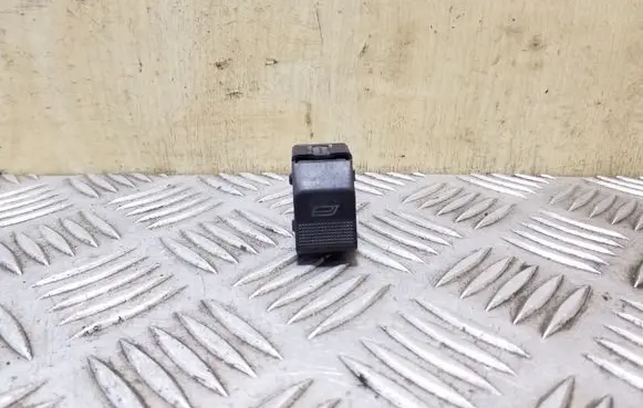 Audi A4 S4 B5 8D Electric window control switch 4D095985501C