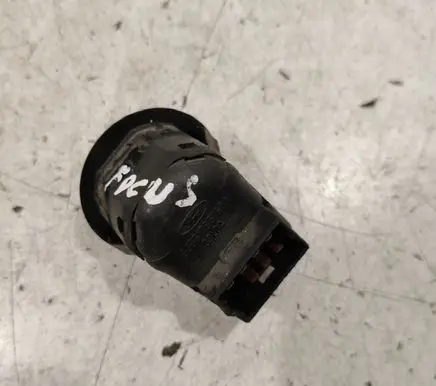 Ford Focus Wing mirror control module 93BG17B676BA