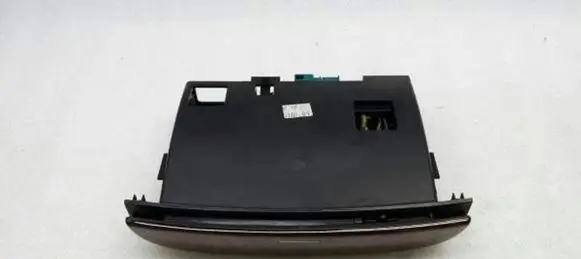Mercedes-Benz S W220 Car ashtray A2206800252