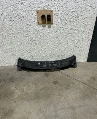 Wiper trim
