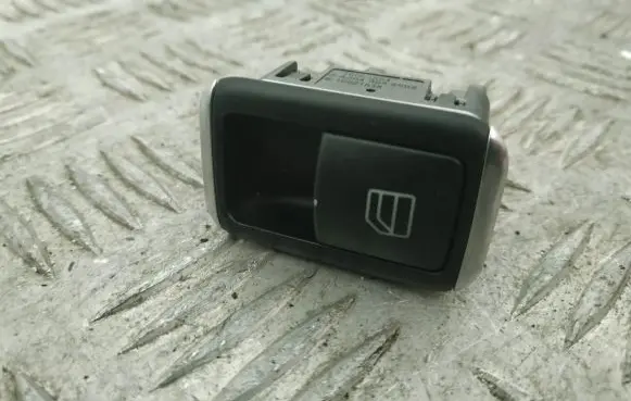 Mercedes-Benz E W212 Electric window control switch A2049055502