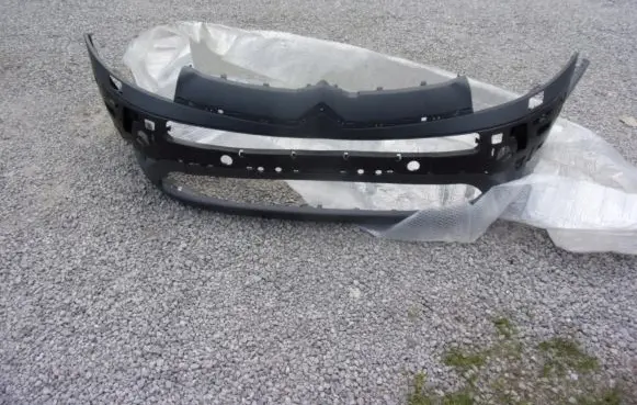 Citroen C4 Grand Picasso Front bumper 9654196177