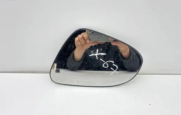 Toyota Auris E180 Wing mirror glass 20493063