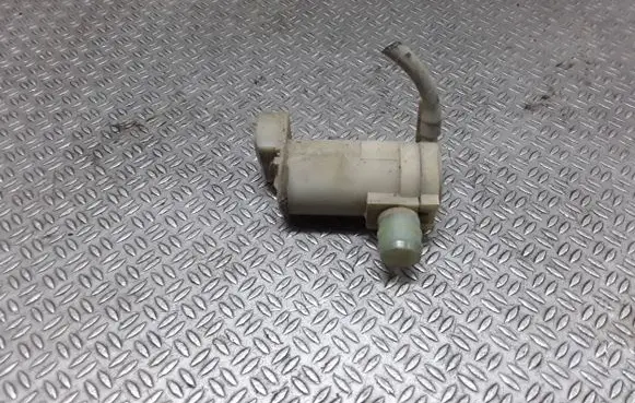 Nissan X-Trail T30 Headlight washer pump 