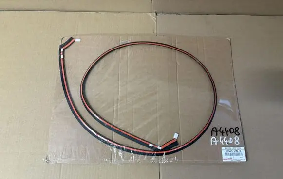 Toyota Auris E180 Rubber seal tailgate window/glass 75575-0D070