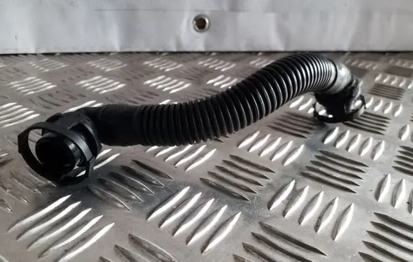 Volkswagen Sharan Breather hose/pipe 03L103493AE