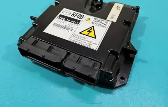 Mazda 3 I Engine control unit/module ECU RF8B18881C IMPRK1394162