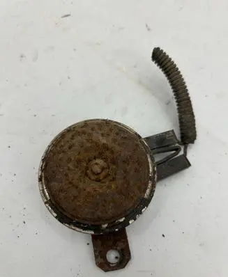 Suzuki Grand Vitara I Horn signal