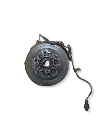 Mitsubishi Pajero Front wheel hub spindle knuckle 