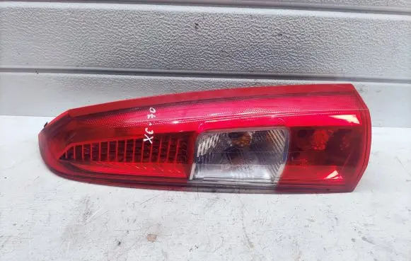 Volvo V70 Rear/tail lights 160985