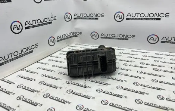 BMW 5 F10 F11 Turbine electric control actuator 4933519411 6NW01043004