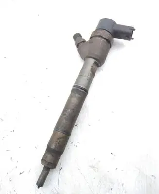 Hyundai i40 Fuel injector 338002A800 0445110411