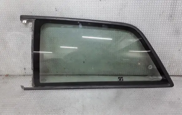 Audi A3 S3 8L Rear side window