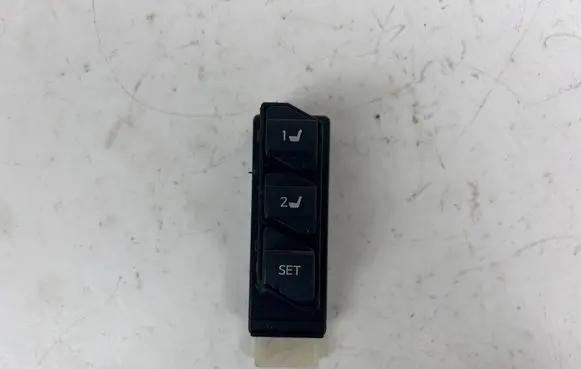 Toyota Mirai Seat memory switch 15D087R 3930Z8N 123141