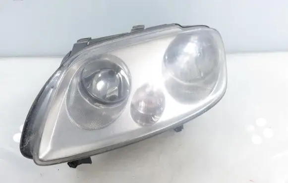 Volkswagen Caddy Headlight/headlamp 2K0941005B
