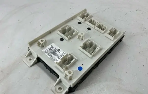 Dodge Charger BSM Control unit 68277389AC P68277389AC YH152601310