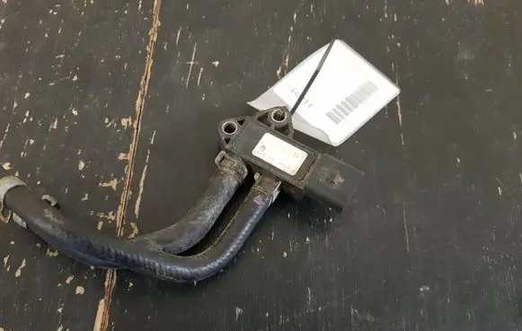 Subaru Outback Air pressure sensor 22627AA500