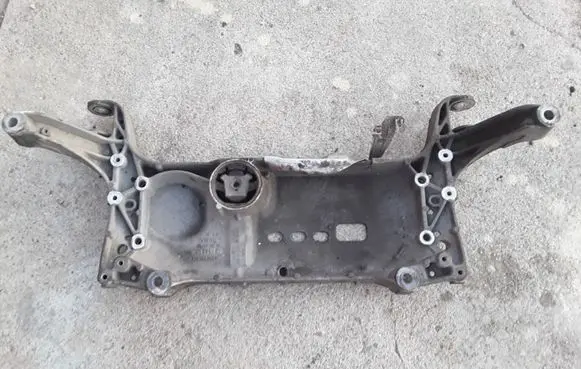 Volkswagen PASSAT B6 Front subframe 3C0199369F