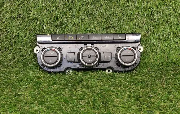 Volkswagen PASSAT CC Climate control unit 3AA907044AN 5HB01125737