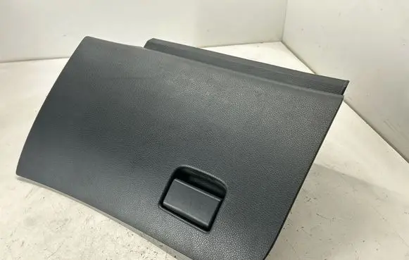 Nissan Rogue Glove box set 685104BA0A 685104BA0B 685P34BA0A