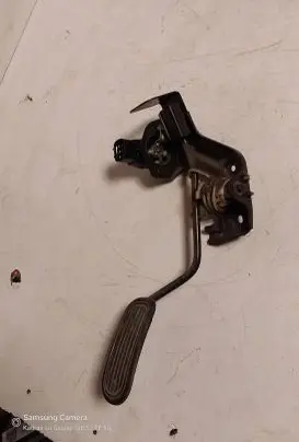 Toyota Avensis Verso Accelerator pedal position sensor 89281-47010