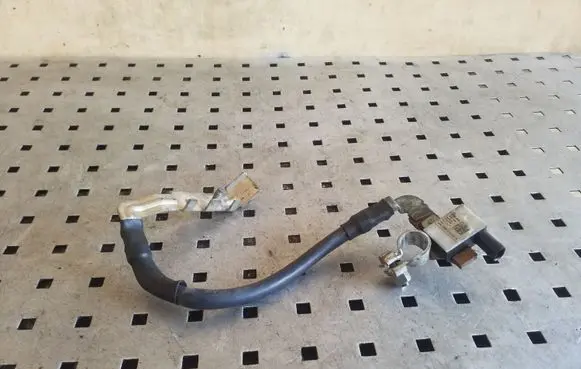 Volkswagen PASSAT B8 Negative earth cable (battery) 5Q0915181G