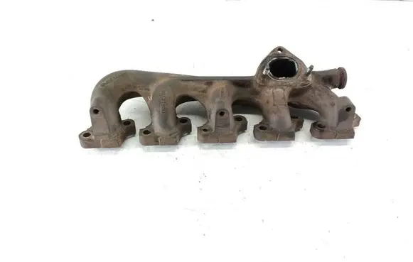 Volvo V70 Exhaust manifold 30731980